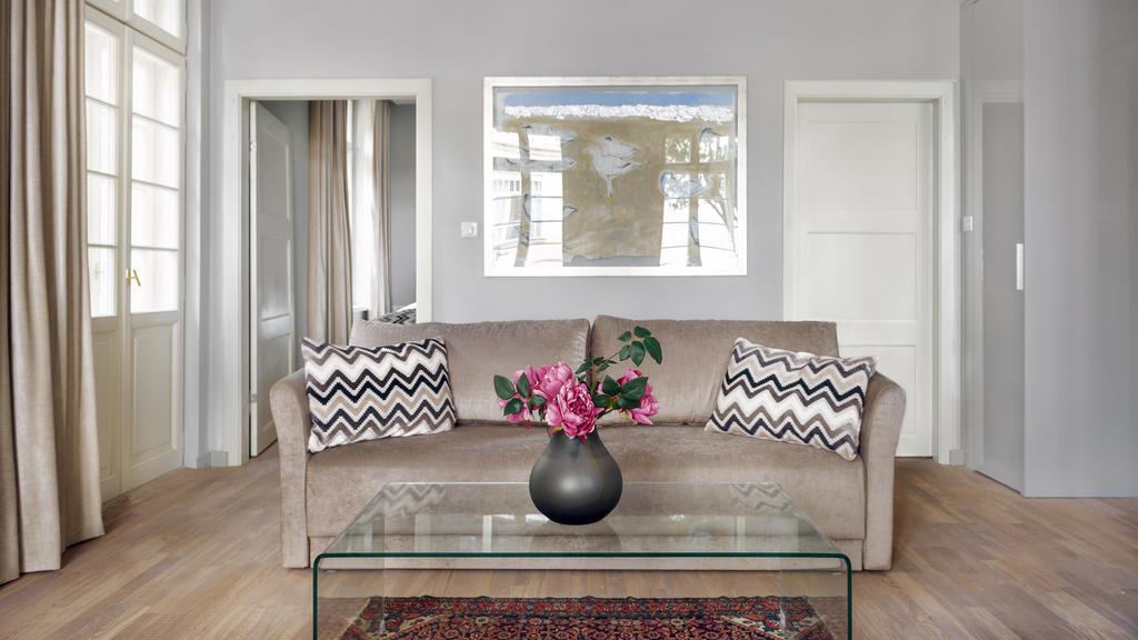Deco By Oneapartments Apartmán